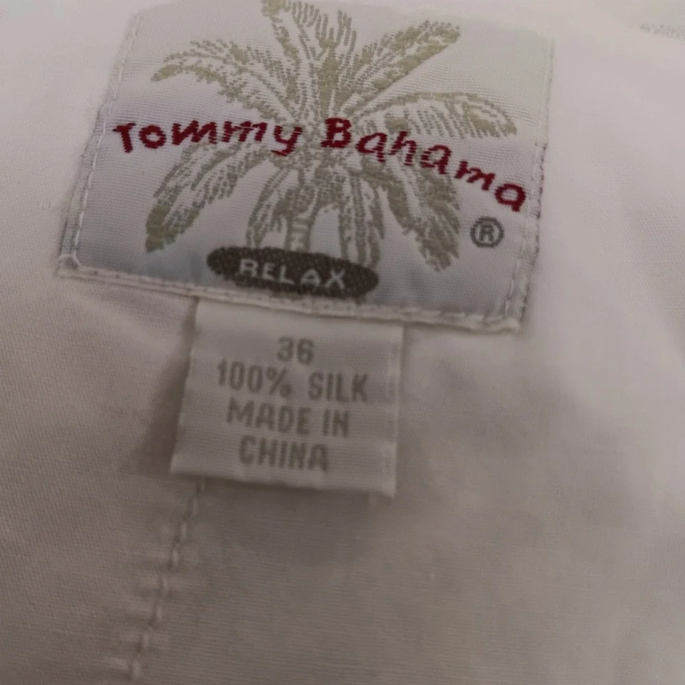 Tommy Bahama‎ Mens Beige 100% Silk Double Pleated Chino Shorts Size 36 Coconut